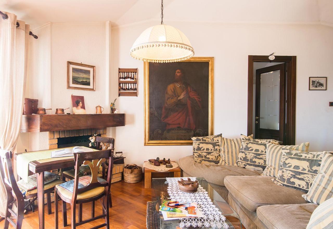 La Mansarda Delle Meraviglie B&B Superior ตรีเอสเต ภายนอก รูปภาพ