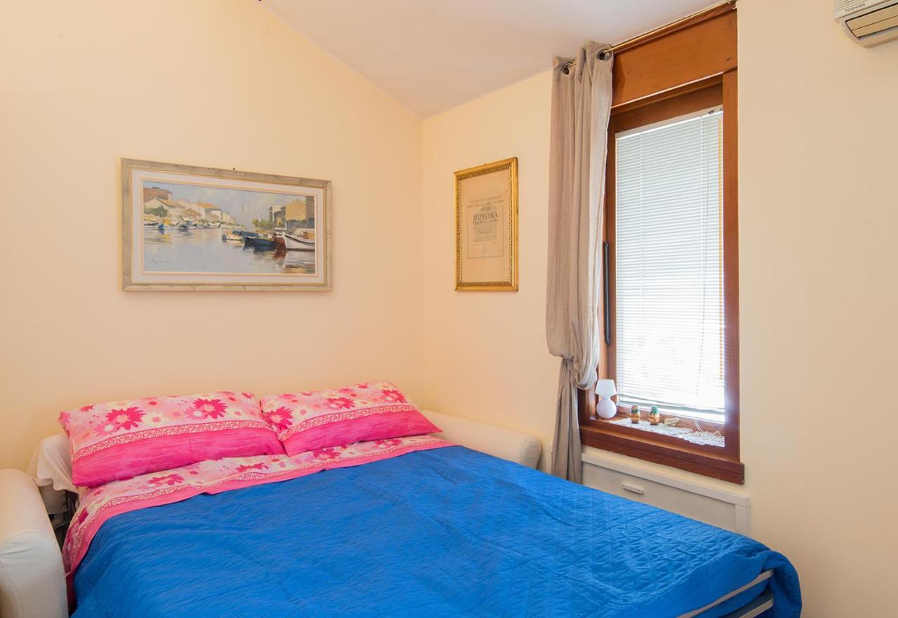 La Mansarda Delle Meraviglie B&B Superior ตรีเอสเต ภายนอก รูปภาพ