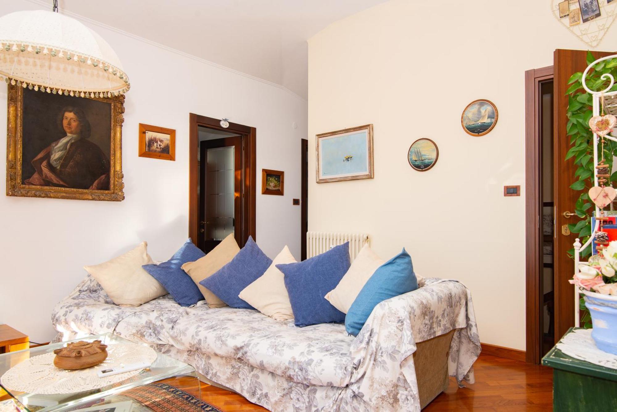 La Mansarda Delle Meraviglie B&B Superior ตรีเอสเต ภายนอก รูปภาพ